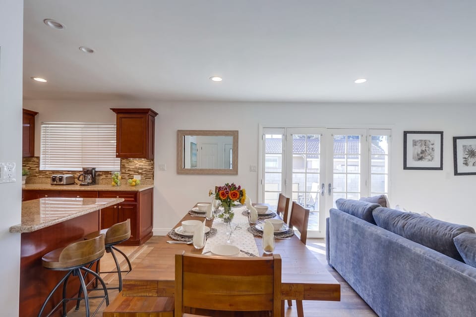 House, Multiple Beds, Pool Access, Pool View (Destination #46) | In-room dining