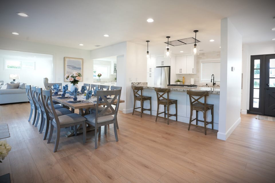 House, Multiple Beds, Pool Access, Pool View ( Destination #47) | Dining