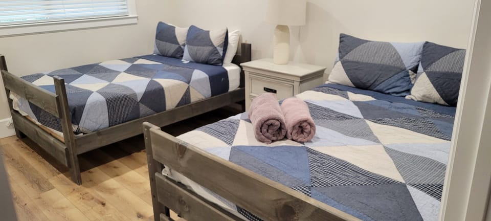 House, Multiple Beds, Hot Tub, Pool View (Destination #43) | 5 bedrooms, individually decorated, individually furnished, bed sheets