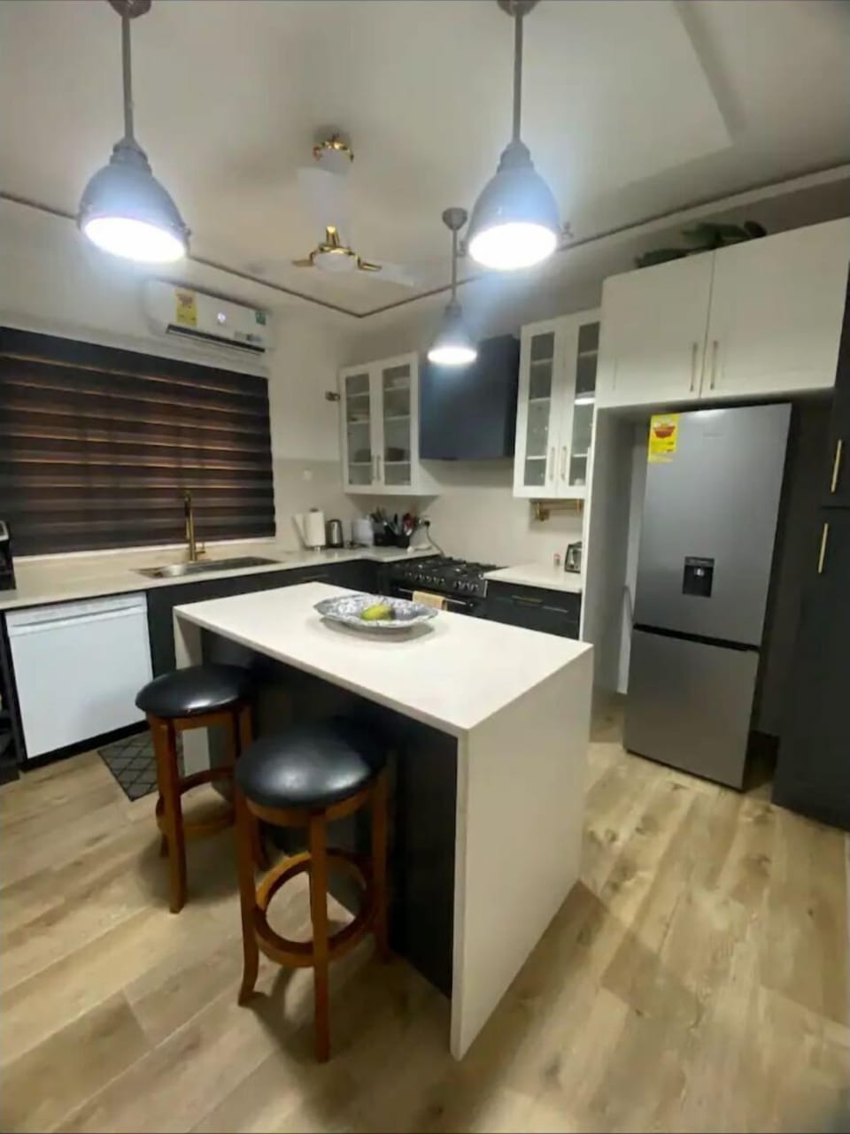 full kitchen