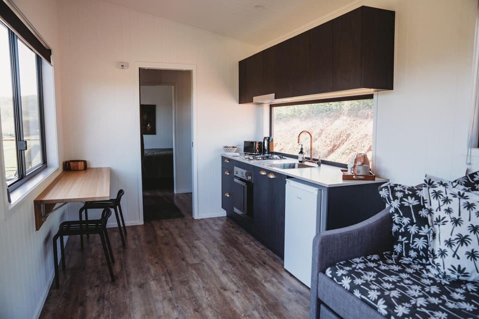 Standard Cabin | Living area