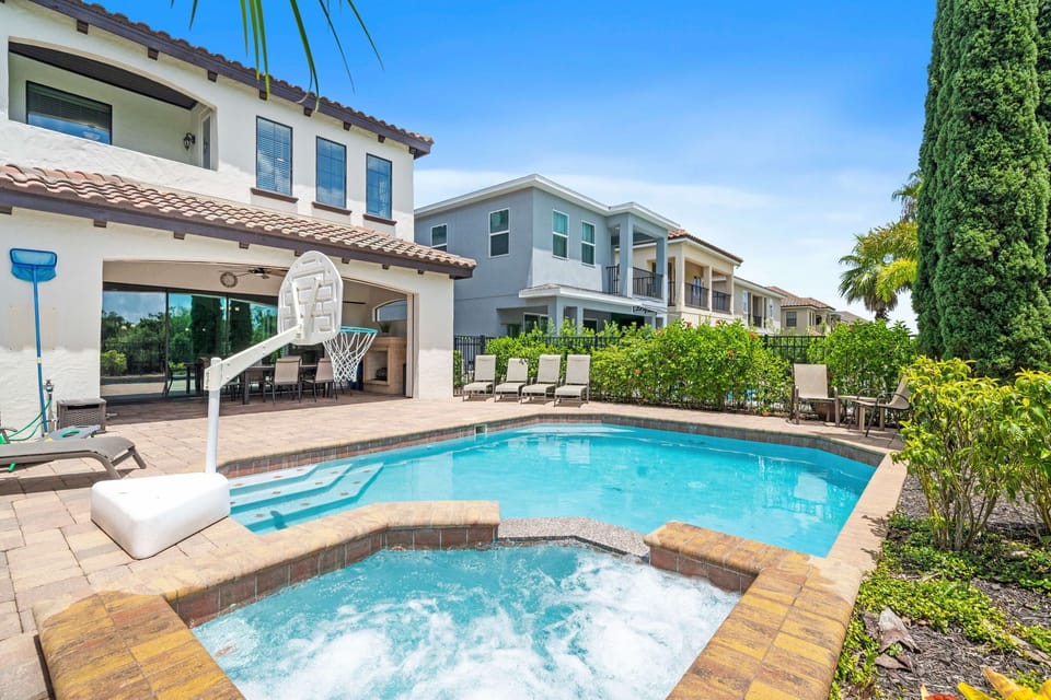 Private pool and spa create the ultimate Florida retreat.