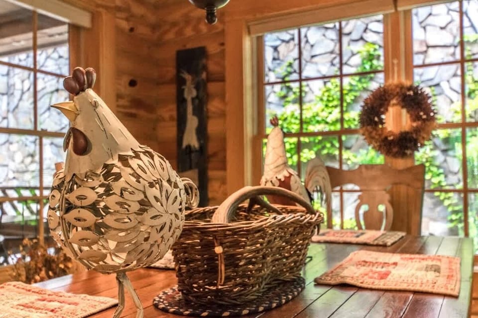 Decor details