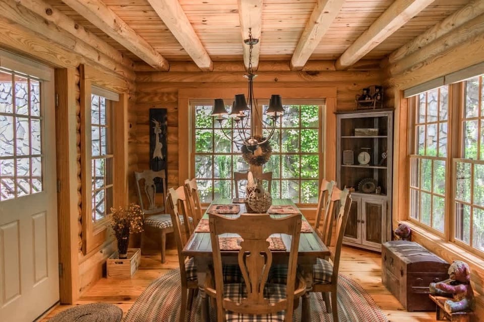 Entry and dining area