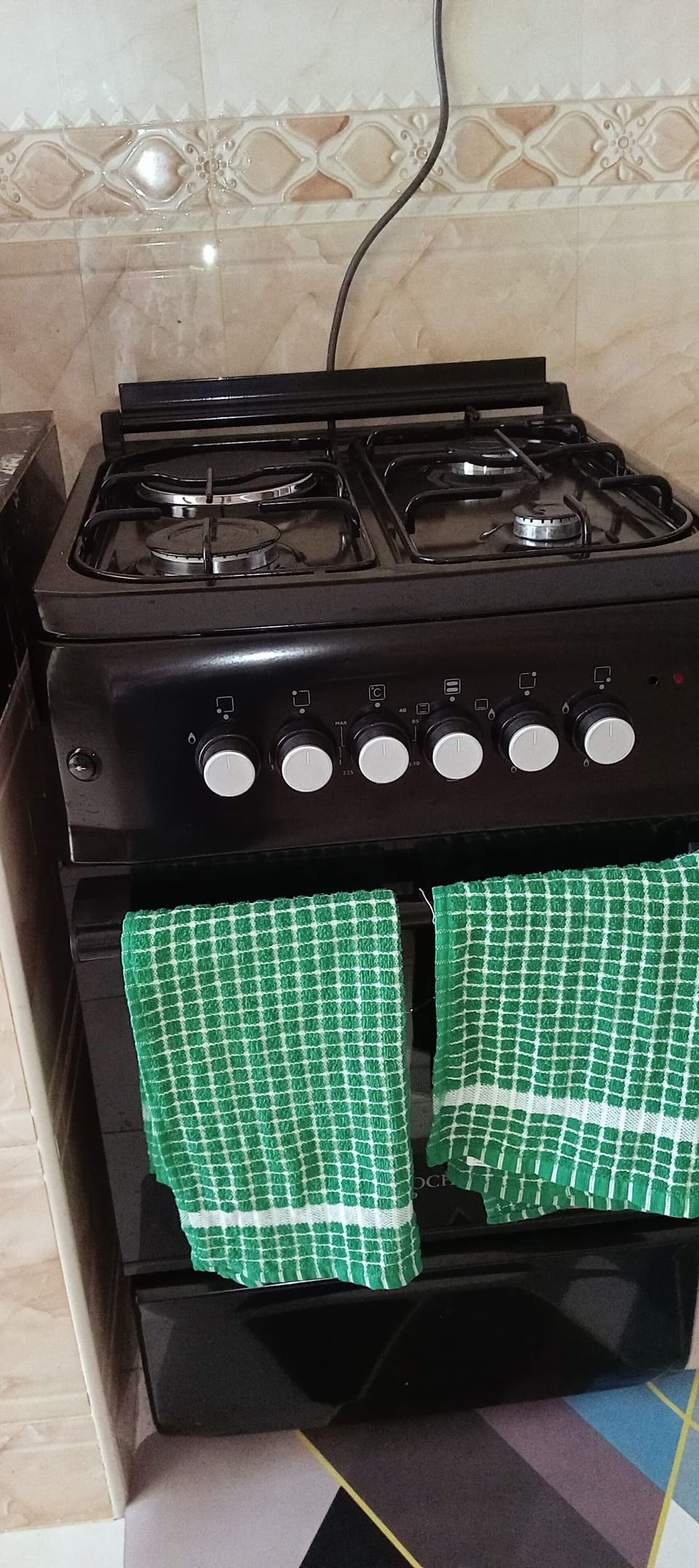 City Apartment | Private kitchen | Fridge, cookware/dishes/utensils, dining tables
