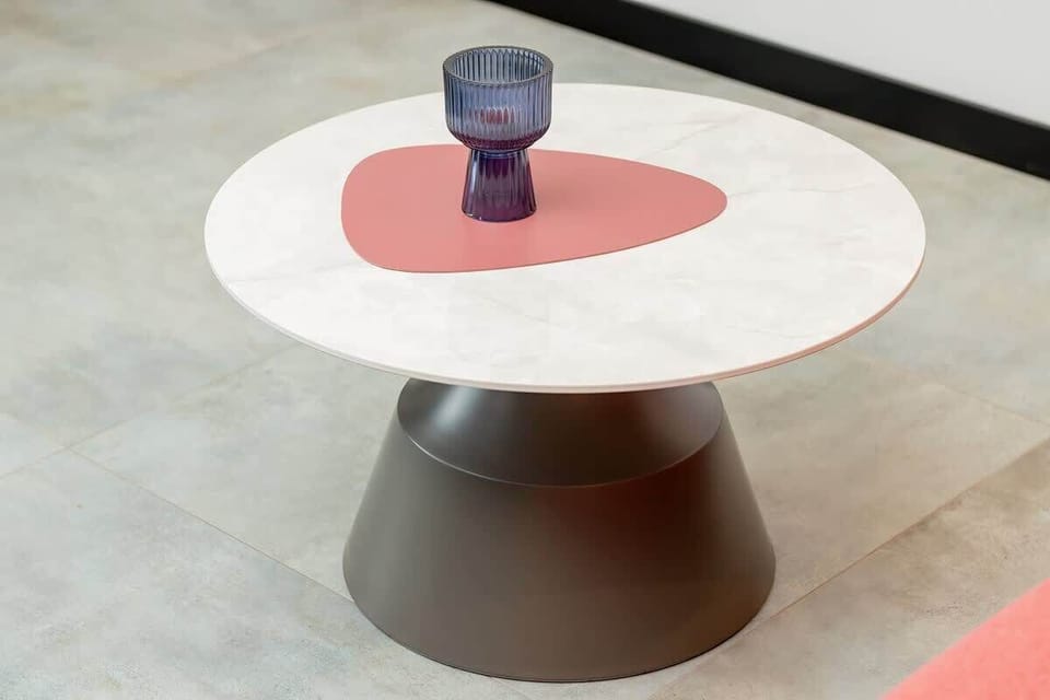 Coffee table.