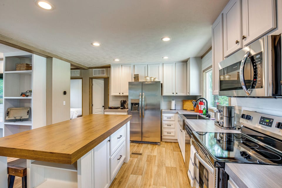 House (3 Bedrooms) | Interior