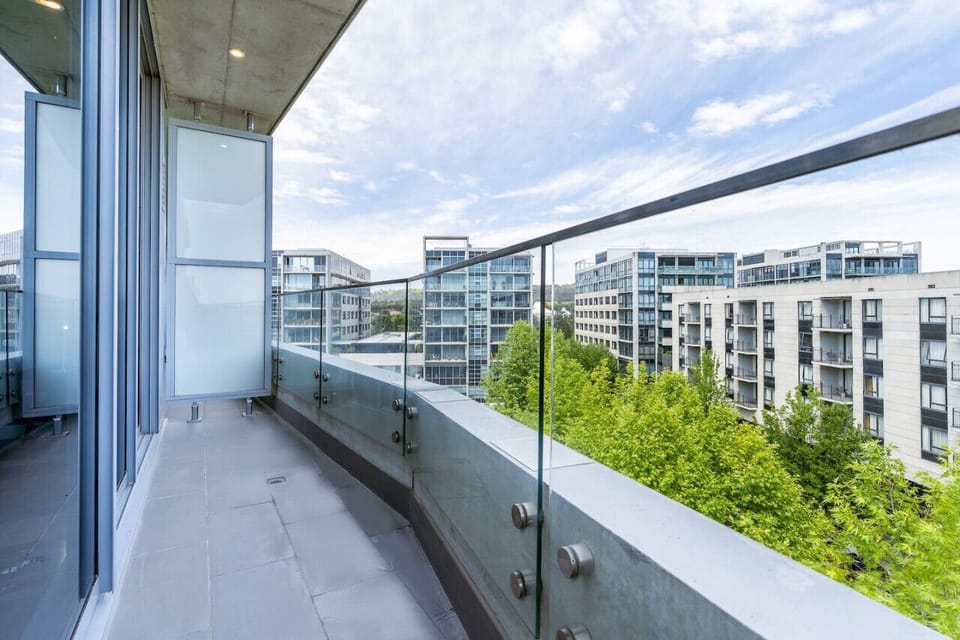 Enjoy breathtaking city views from our balcony. Whether it`s the skyline by day or the twinkling lights by night, the view is sure to impress.