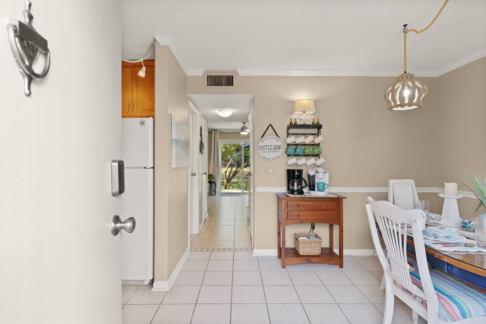 Enter your townhouse into the dining area and coffee station!
