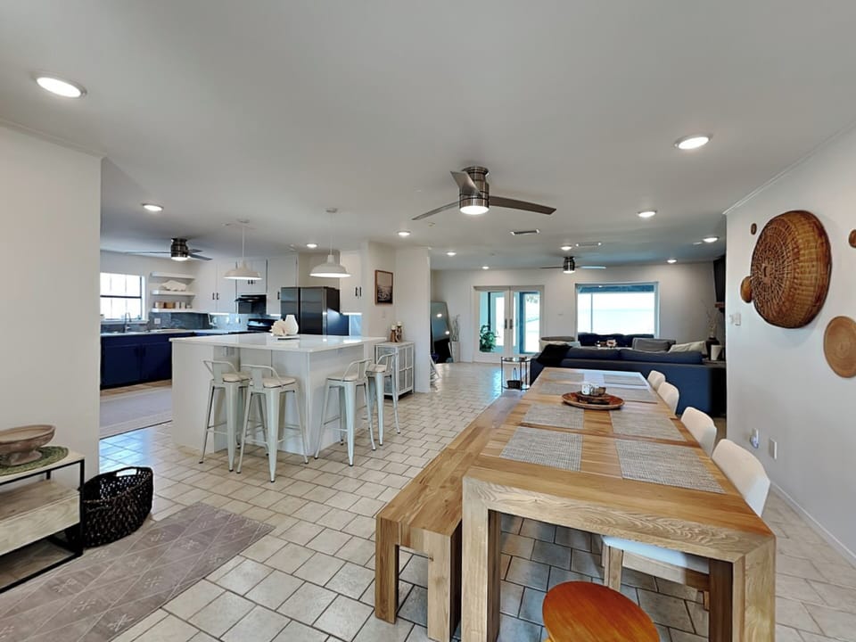 House (4 Bedrooms) | Miscellaneous