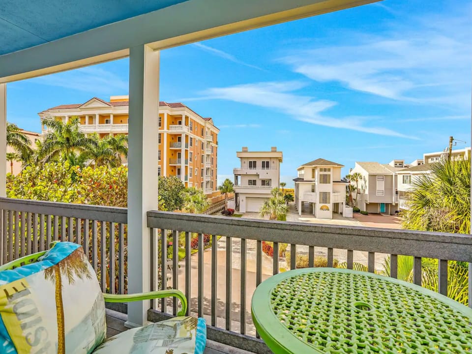 House (3 Bedrooms) | Property amenity