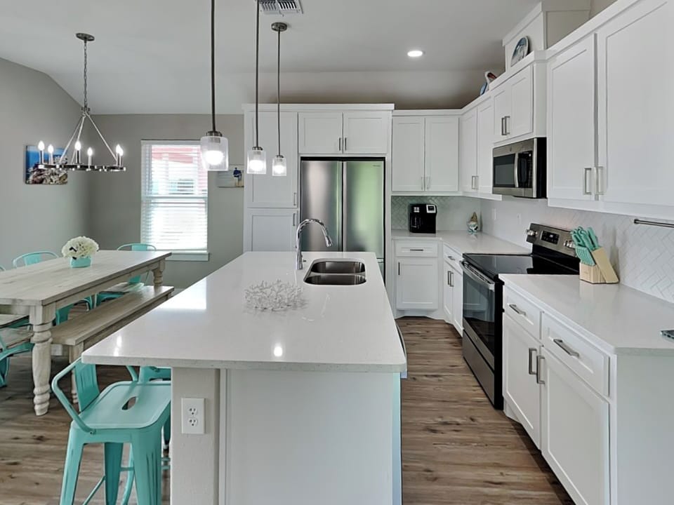 House (4 Bedrooms) | Miscellaneous