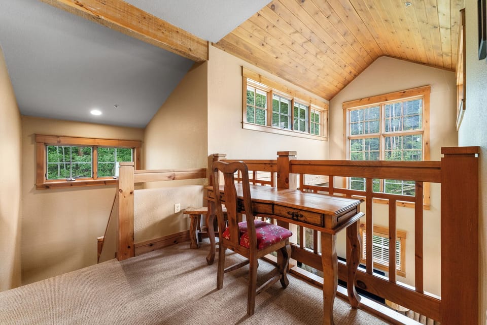 Studio (4 Bedrooms) | Property amenity