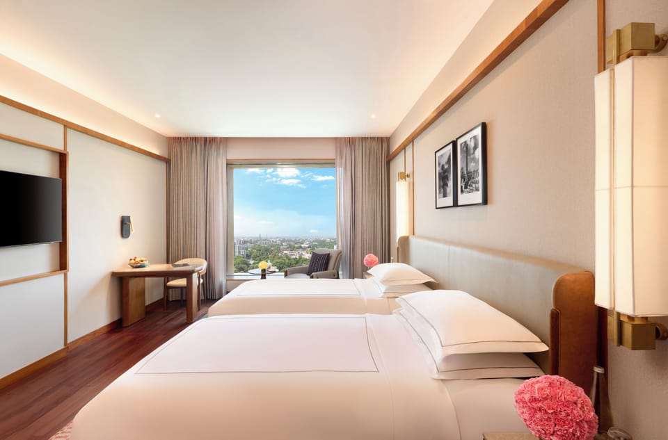 Deluxe Twin Room | Egyptian cotton sheets, premium bedding, minibar, cribs (free)
