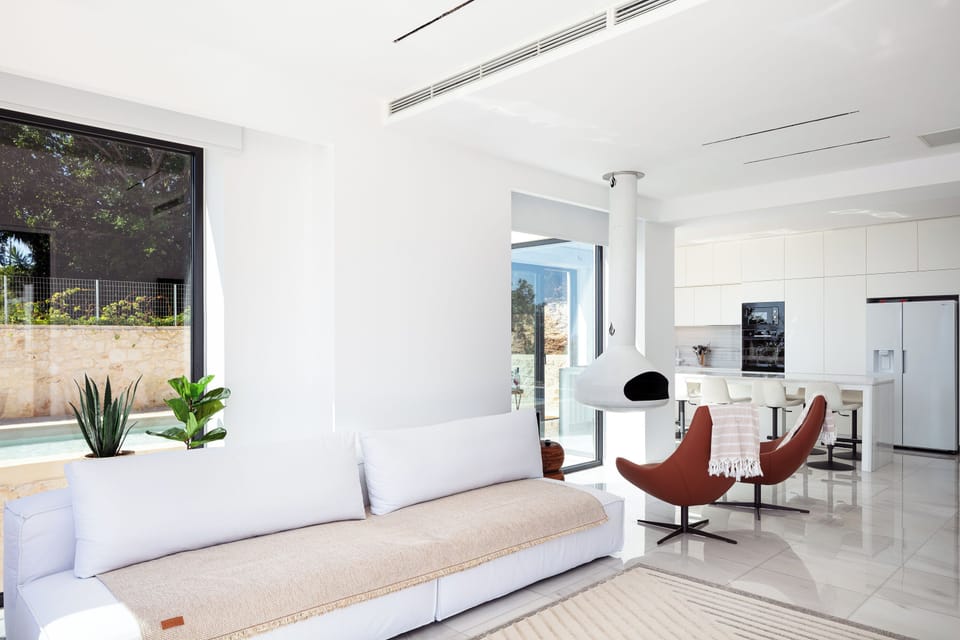 The main living room area is located in the Right Building