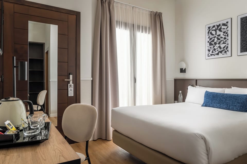 Desk, free WiFi, bed sheets