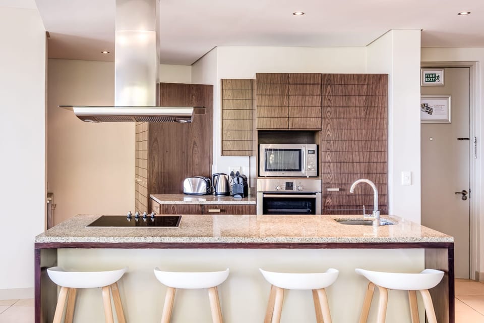 House | 2 bedrooms, desk, Internet