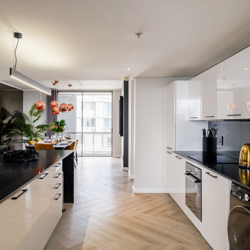 House | 2 bedrooms, iron/ironing board, Internet