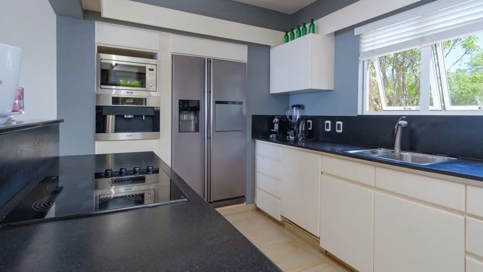 House | 4 bedrooms, Internet