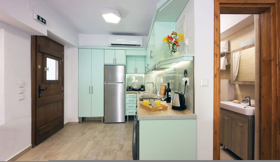 House | 2 bedrooms, desk, soundproofing