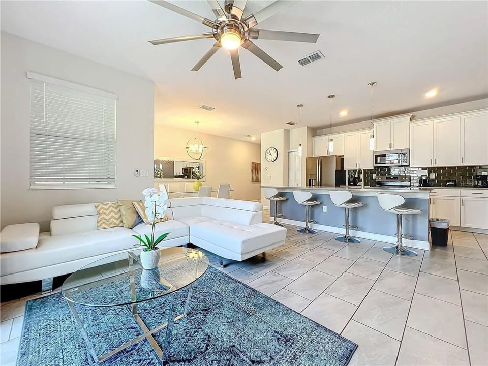House | 4 bedrooms, Internet