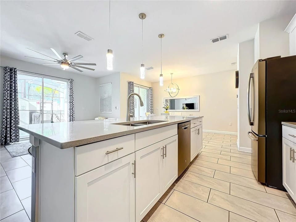 House | 4 bedrooms, Internet