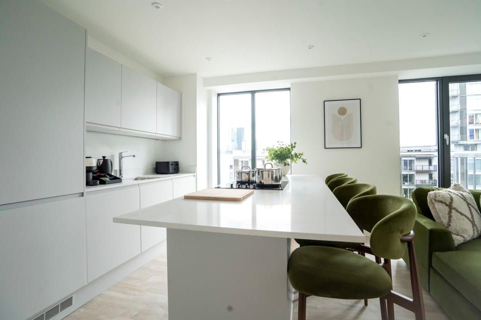 House | 2 bedrooms, iron/ironing board, Internet