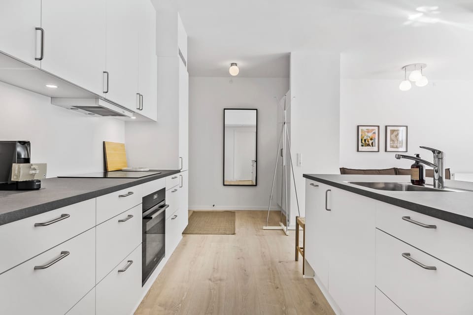 Nespresso machine included