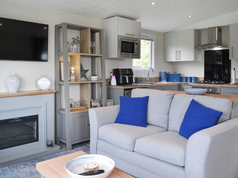 Open plan living space | Pond&rsquo;s View, Sewerby