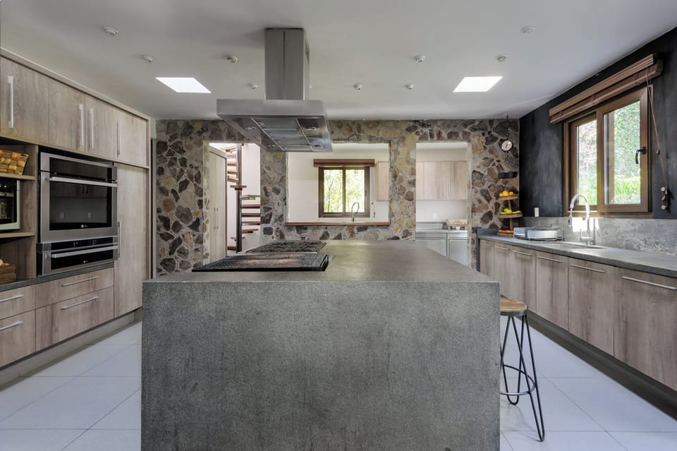 Cottage, Mountain View | Private kitchen | Full-size fridge, microwave, oven, dishwasher