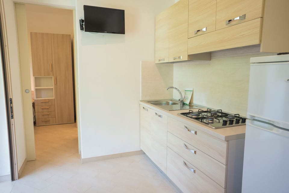 Deluxe Apartment, Garden View | Free WiFi, bed sheets