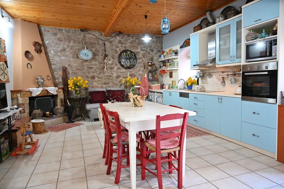 House | 5 bedrooms, Internet