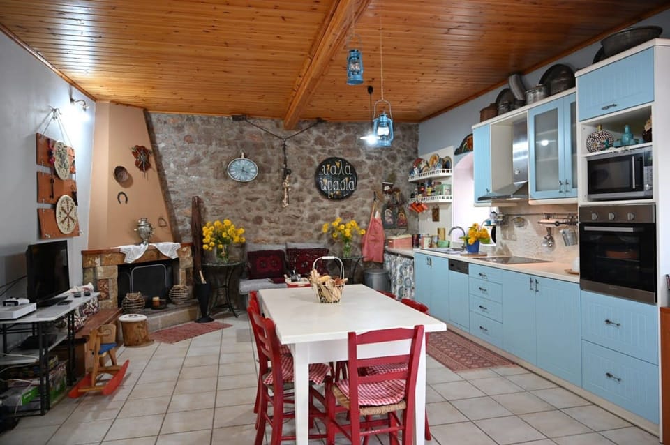 House | 5 bedrooms, Internet