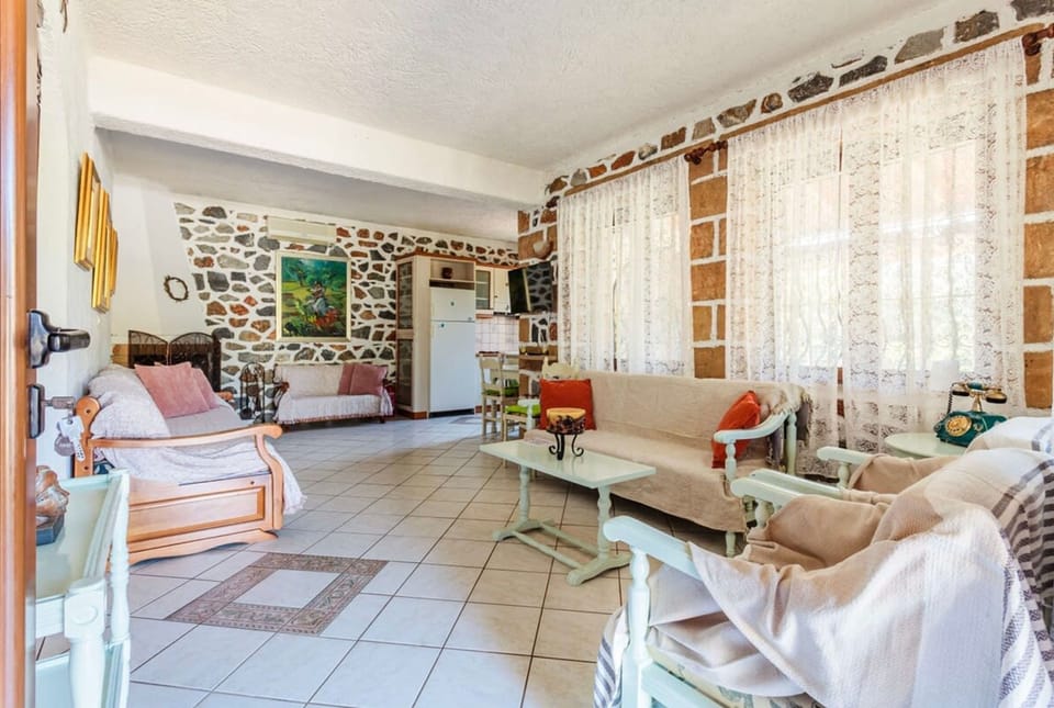 House | 2 bedrooms, Internet