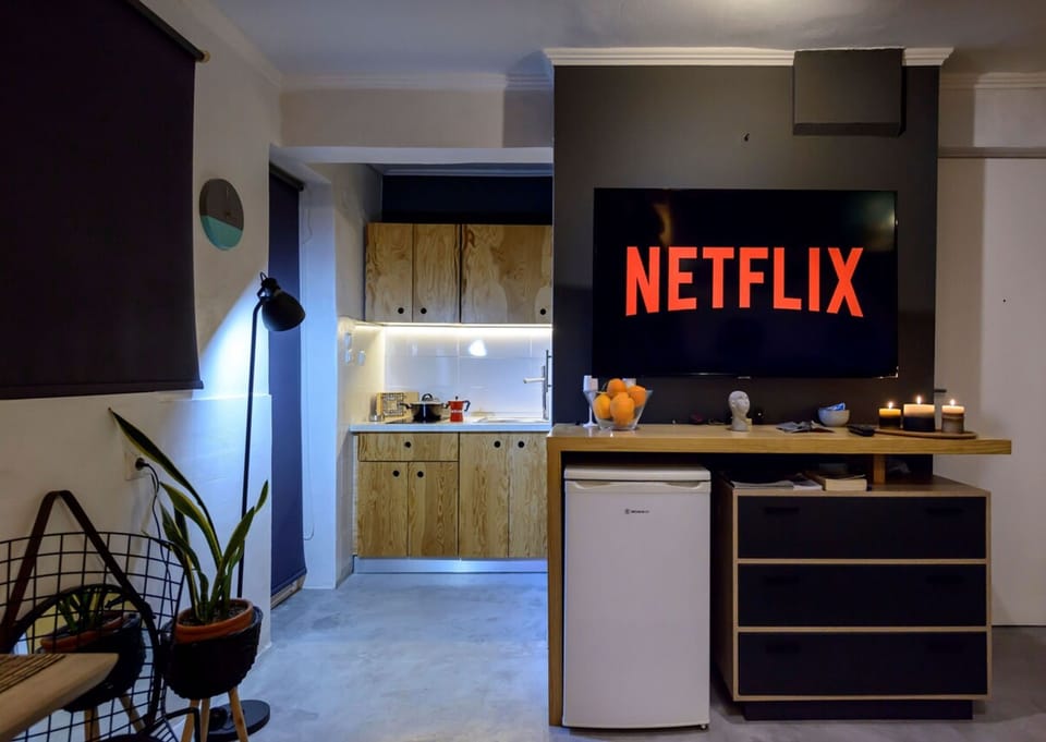 House | Internet
