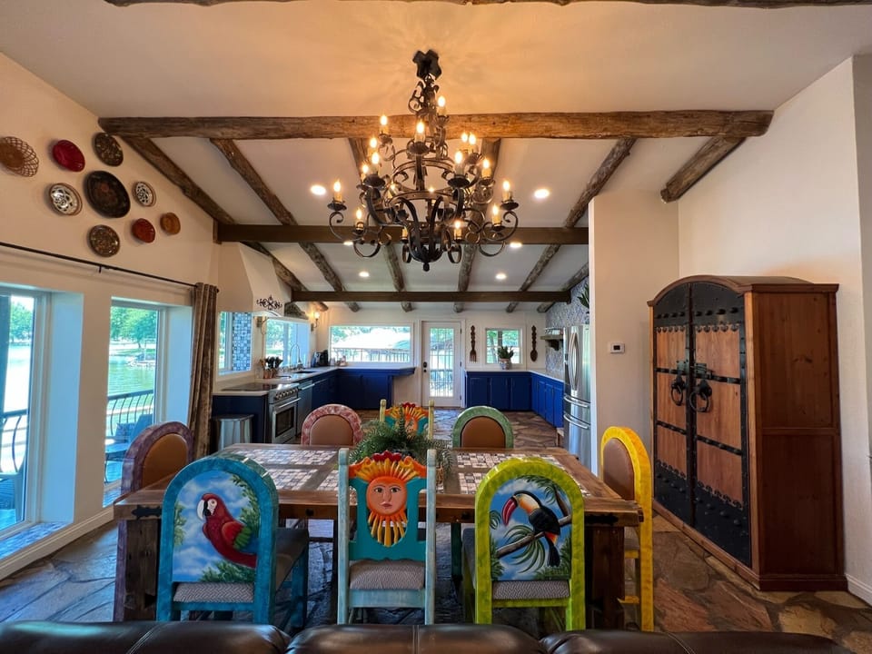 Villa Dining Area
