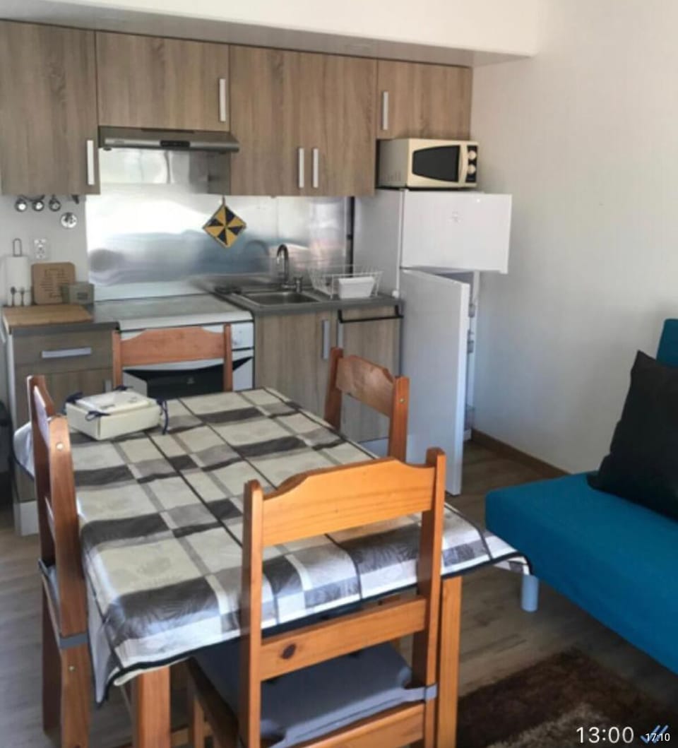 Zona de refeições e kitchenet 