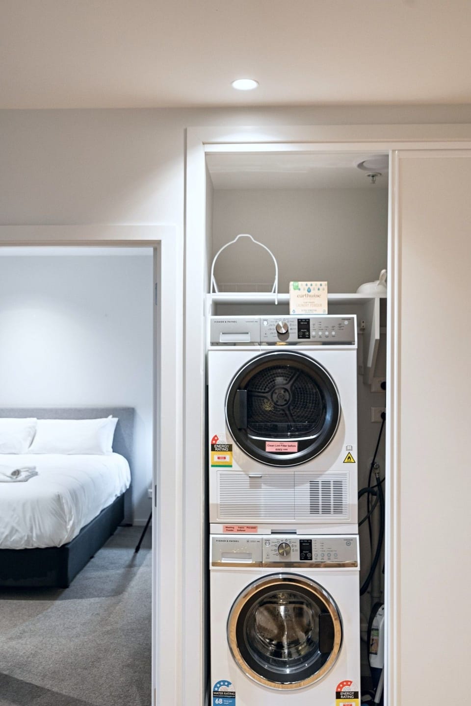 Full laundry facilities