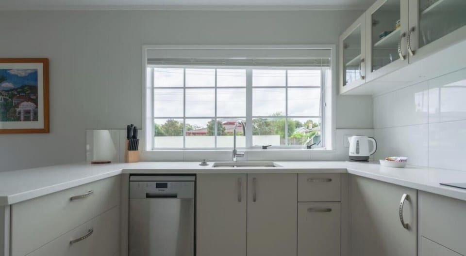 Fully equipped modern kitchen