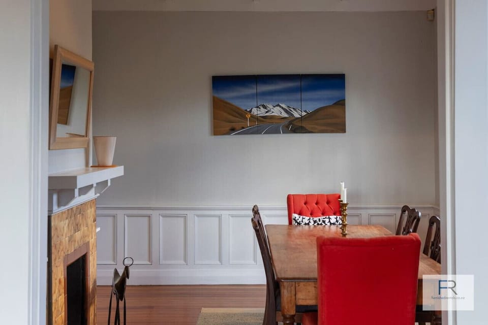 Formal dining room