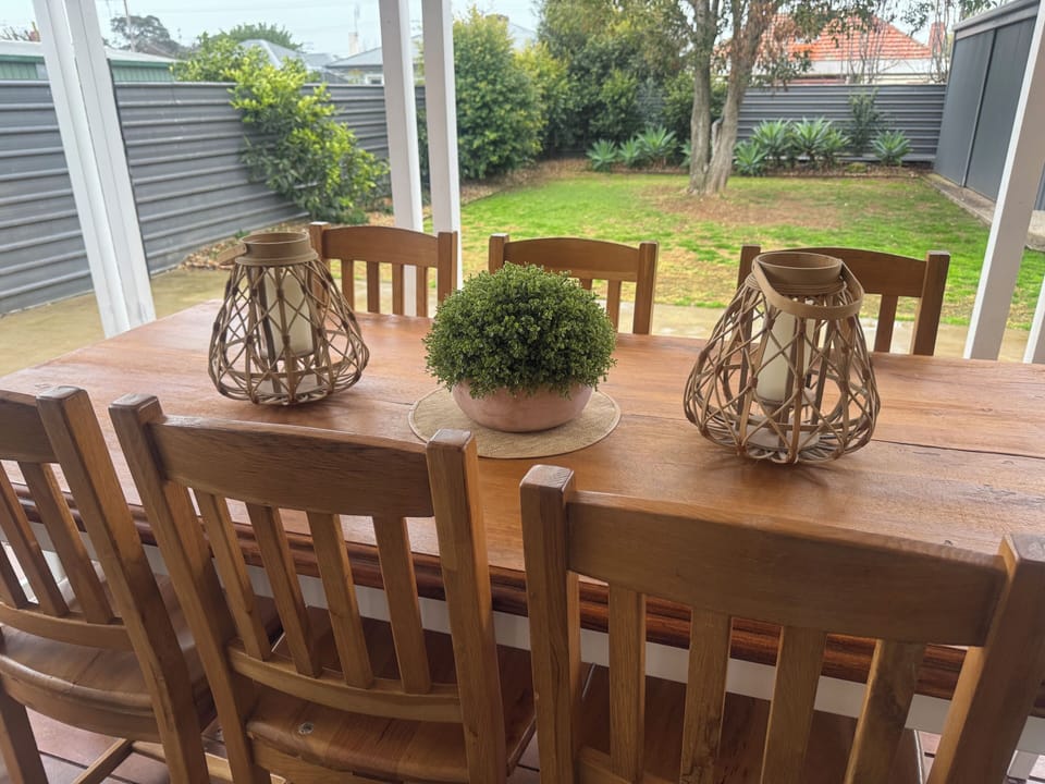 Outdoor dining