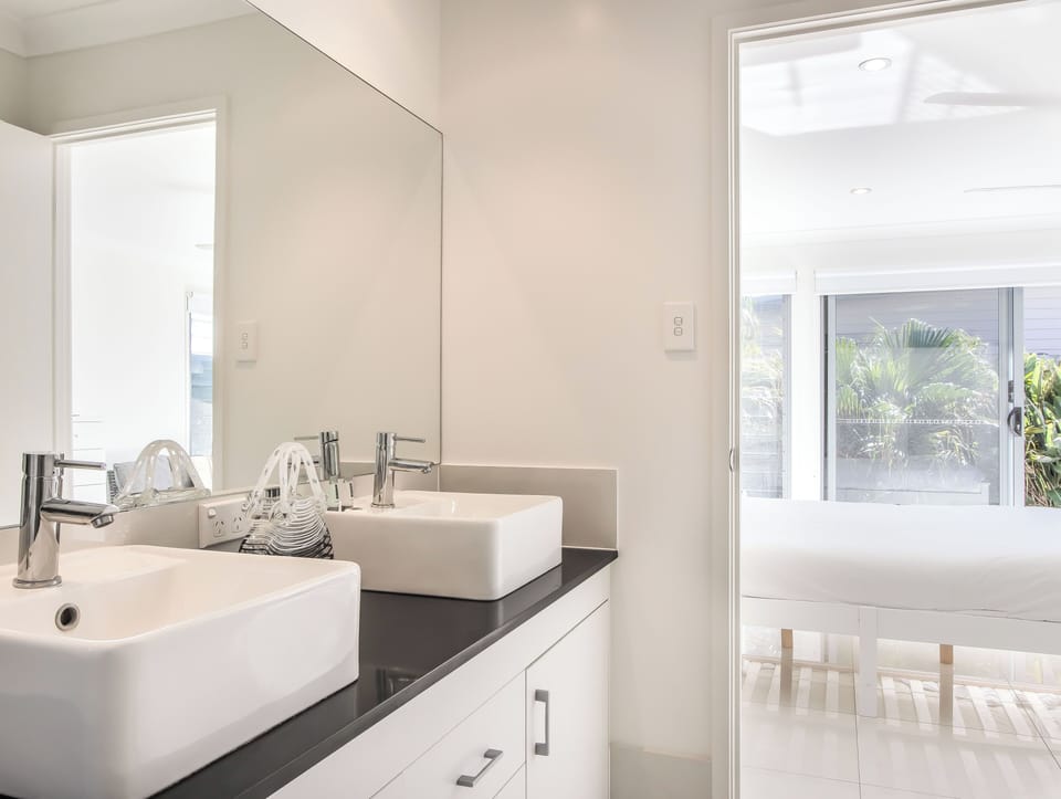 Coastal Charm on Casuarina Way House in Kingscliff