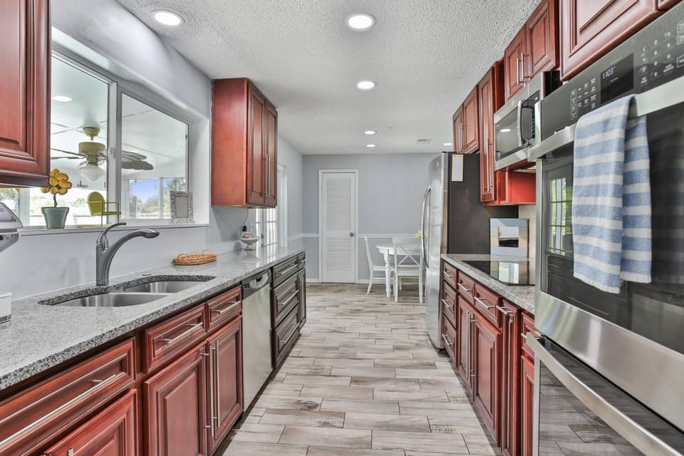 Kitchen to Dining
