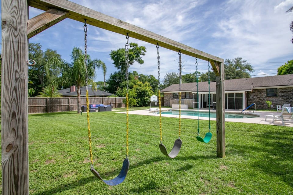Fun backyard swing set for the children to enjoy!