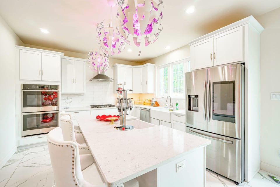 House (5 Bedrooms) | Interior