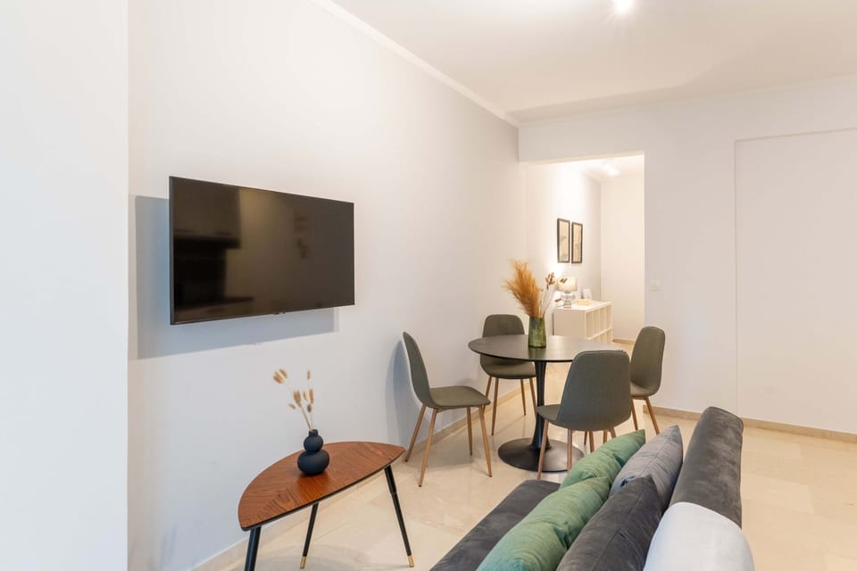 Luxury Apartment, City View | 1 bedroom, in-room safe, blackout drapes, free WiFi
