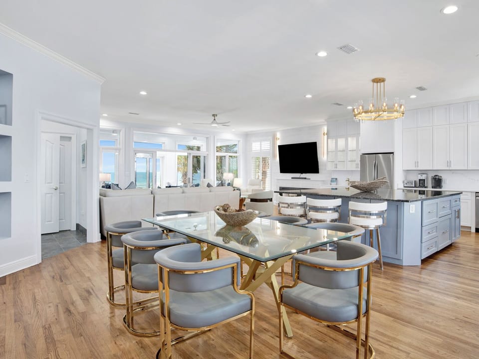 House, Multiple Beds, Patio, Ocean View | Private kitchen | Fridge, microwave, oven, stovetop