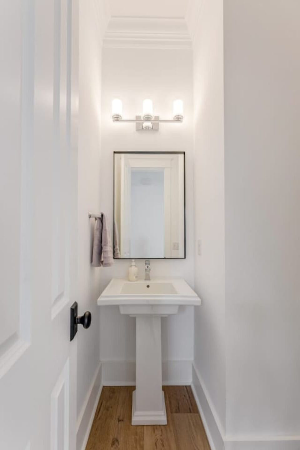 Small Bath Downstairs