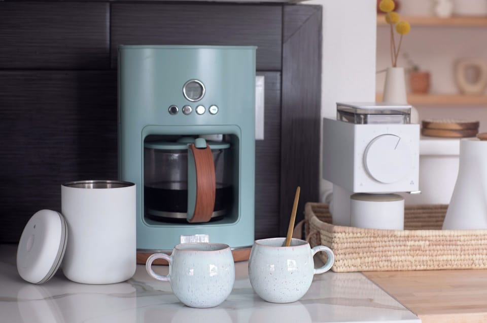 “I’m a coffee lover and this house has the best of the best coffee grinder, press, kettle and frother! There’s a regular pot and coffee drip too!” - Brian + Lacy 
⭐️ ⭐️ ⭐️ ⭐️ ⭐️ “