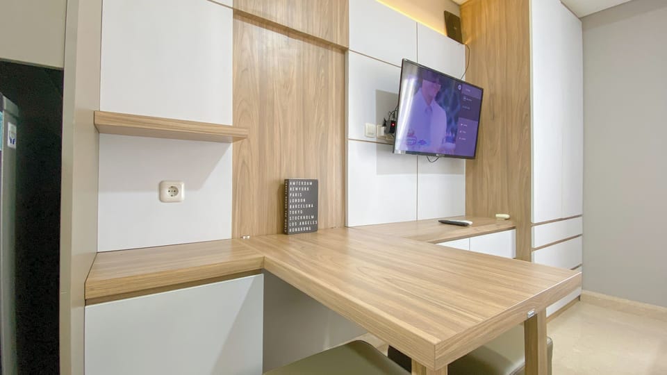 Deluxe Studio | Living area